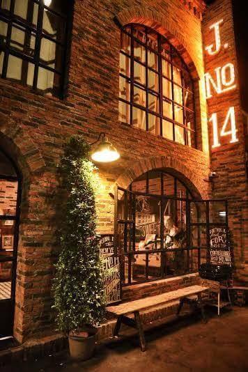 J No.14 Bed and Breakfast Bangkok Buitenkant foto