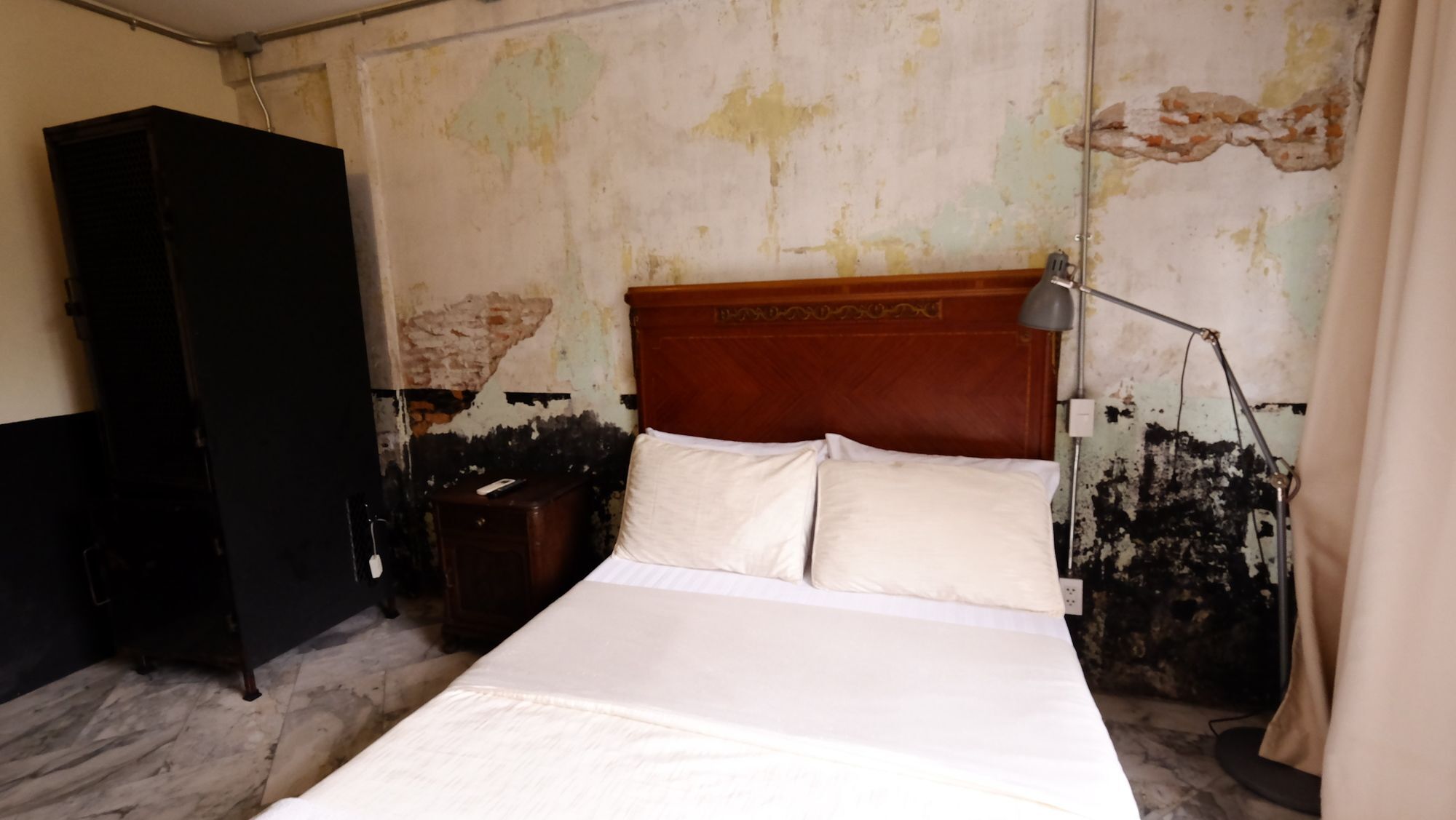 J No.14 Bed and Breakfast Bangkok Buitenkant foto