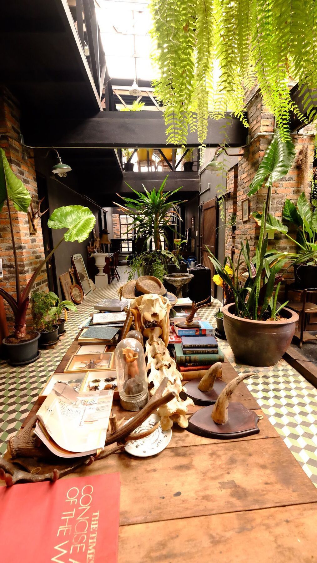 J No.14 Bed and Breakfast Bangkok Buitenkant foto
